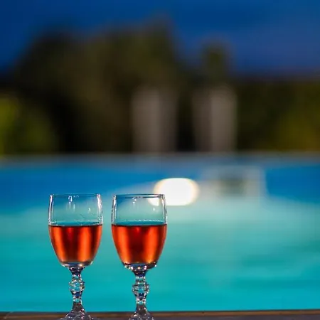 Cuervo Poolside Holiday home *